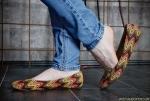 Thalia &ndash; Bildserie 1 &ndash; Füße und Schuhe in HD bei FeetandShoes.de