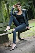 Miss Dee &ndash; Bildserie 1 &ndash; Füße und Schuhe in HD bei FeetandShoes.de