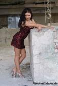 Brooklyn &ndash; Bildserie 2 &ndash; Füße und Schuhe in HD bei FeetandShoes.de