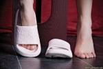 Miss Valeria &ndash; Bildserie 3 &ndash; Füße und Schuhe in HD bei FeetandShoes.de