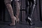 Jaqueline &ndash; Bildserie 4 &ndash; Füße und Schuhe in HD bei FeetandShoes.de