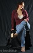 Katina &ndash; Bildserie 3 &ndash; Füße und Schuhe in HD bei FeetandShoes.de