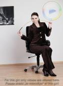 Saphira &ndash; Bildserie 1 &ndash; Füße und Schuhe in HD bei FeetandShoes.de