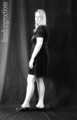 Angela &ndash; Bildserie 1 &ndash; Füße und Schuhe in HD bei FeetandShoes.de
