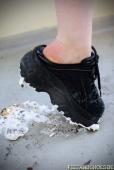 Dori Doro &ndash; Bildserie 2 &ndash; Füße und Schuhe in HD bei FeetandShoes.de