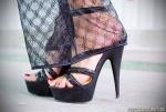 Natasha &ndash; Bildserie 1 &ndash; Füße und Schuhe in HD bei FeetandShoes.de