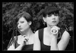 Dori And Carmen &ndash; Bildserie 2 &ndash; Füße und Schuhe in HD bei FeetandShoes.de