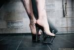 Medina &ndash; Bildserie 4 &ndash; Füße und Schuhe in HD bei FeetandShoes.de